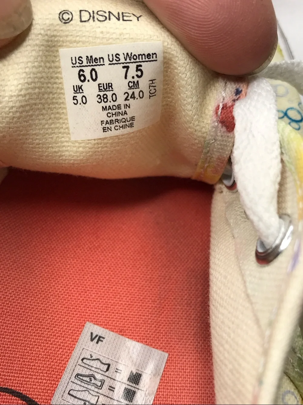 Vans Disney Little Mermaid Canvas Sneakers with Multi-Color Print 7.5 Women’s
